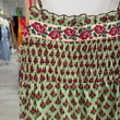 Cargar imagen en el visor de la galería, Vestido nido de abeja verde