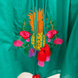 Cargar imagen en el visor de la galería, Camisa verde bordada spring