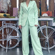 Cargar imagen en el visor de la galería, Blazer botón verde