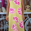 Cargar imagen en el visor de la galería, Vestido flor fucsia