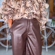 Cargar imagen en el visor de la galería, Camisa fluida floral