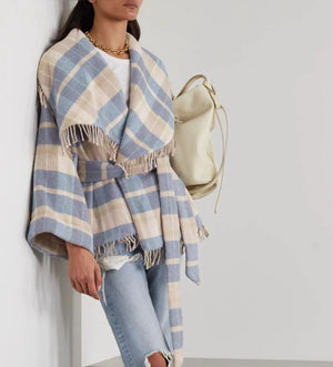 Chaqueta cruzada flecos