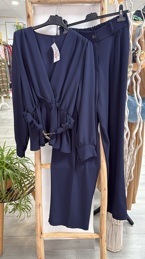 Conjunto pantalón chaqueta