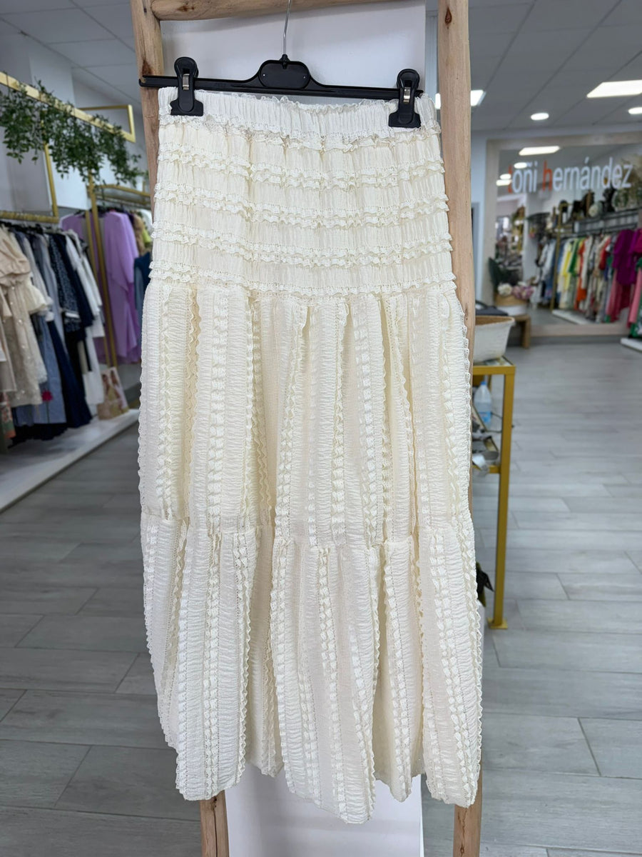Conjunto beige top y falda