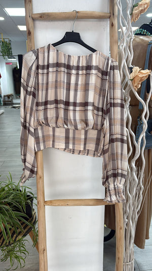 Camisa satinada corta