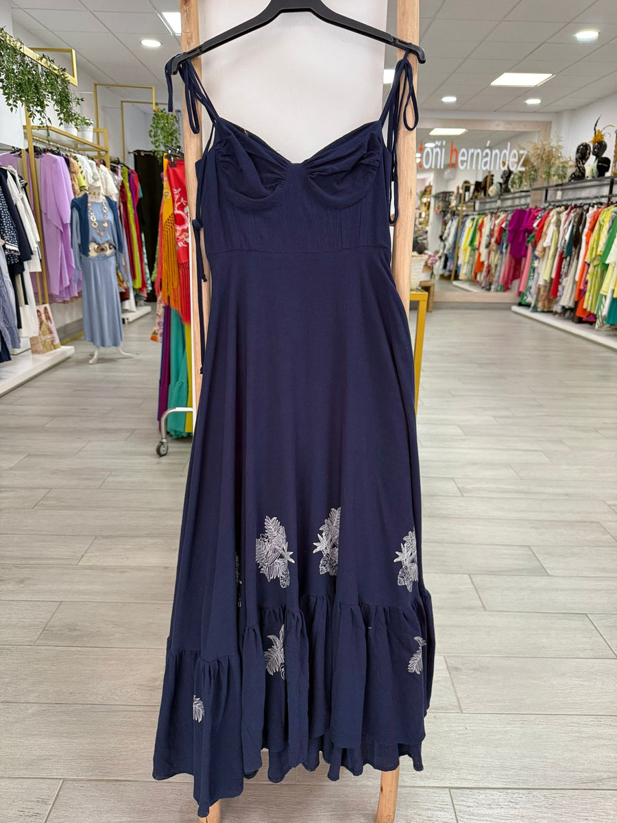 Vestido azul marino bordados