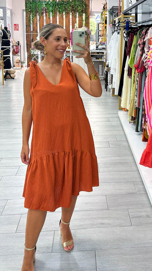 Vestido corto tirante nudo