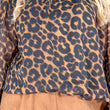 Cargar imagen en el visor de la galería, Blusa leopardo
