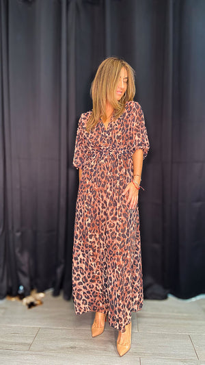 Vestido animal print cruzado