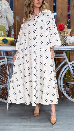 Vestido oversize bordado