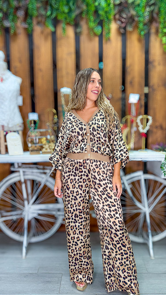 Rebeca leopardo