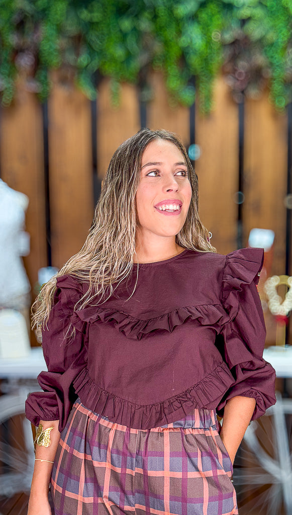 Blusa volantes burdeos