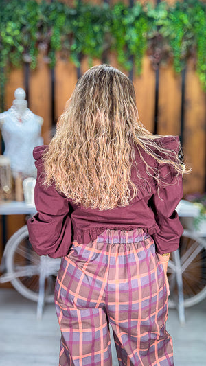 Blusa volantes burdeos