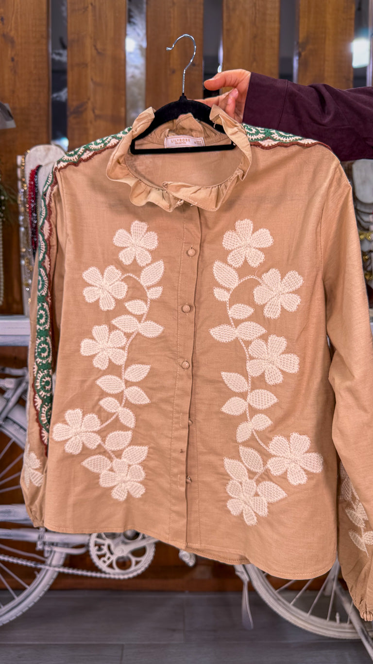 Camisa beige colores