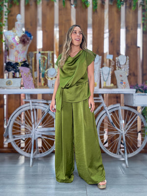 Conjunto color raso