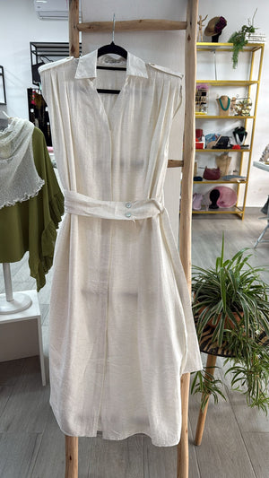 Vestido camisero cinturón