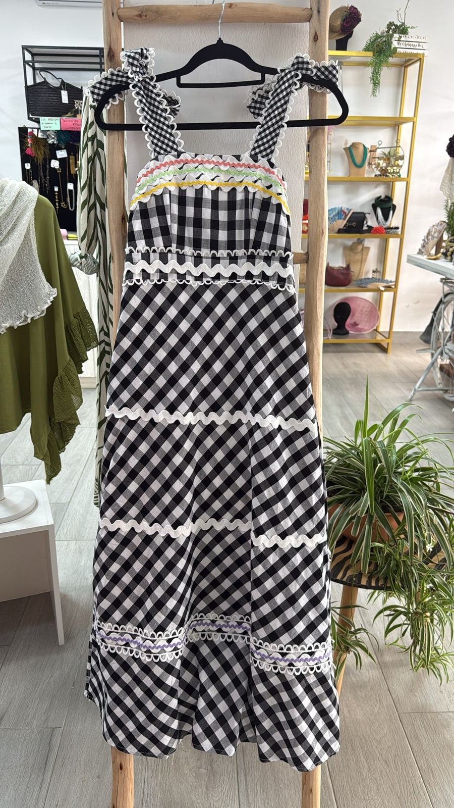 Vestido vichy negro