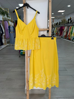 Conjunto yelow thj