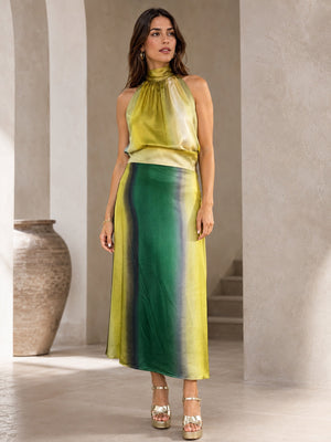Detalle del Conjunto Esmeralda satinado verde y lima