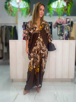 Vestido Caftán Floral - marrón vista completa