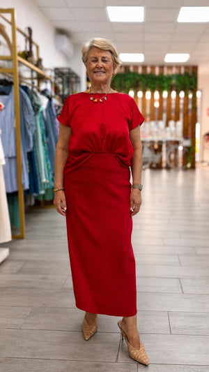 Vestido escote espalda satén Rubí en color rojo